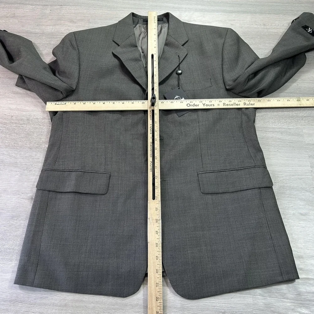 NEW Calvin Klein‎ Suit Jacket Mens 40 Short Gray Wool Check 3 Button Made Canada